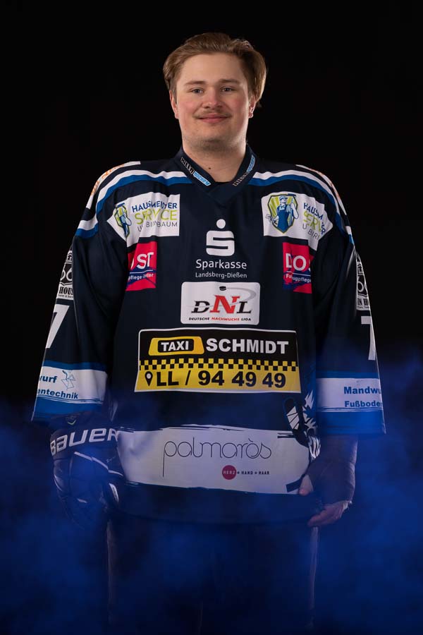 Nico Miedl #7<p>2003